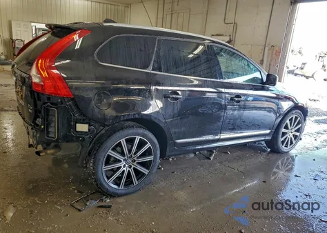 2017 Volvo Xc60 T6 Inscription из США, поврежденный, VIN YV449MRU5H2017457